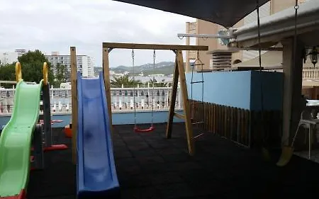 Apartahotel Vista Al Puerto